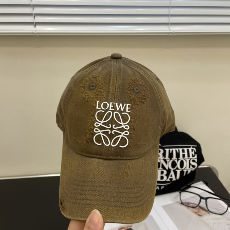 Loewe Caps